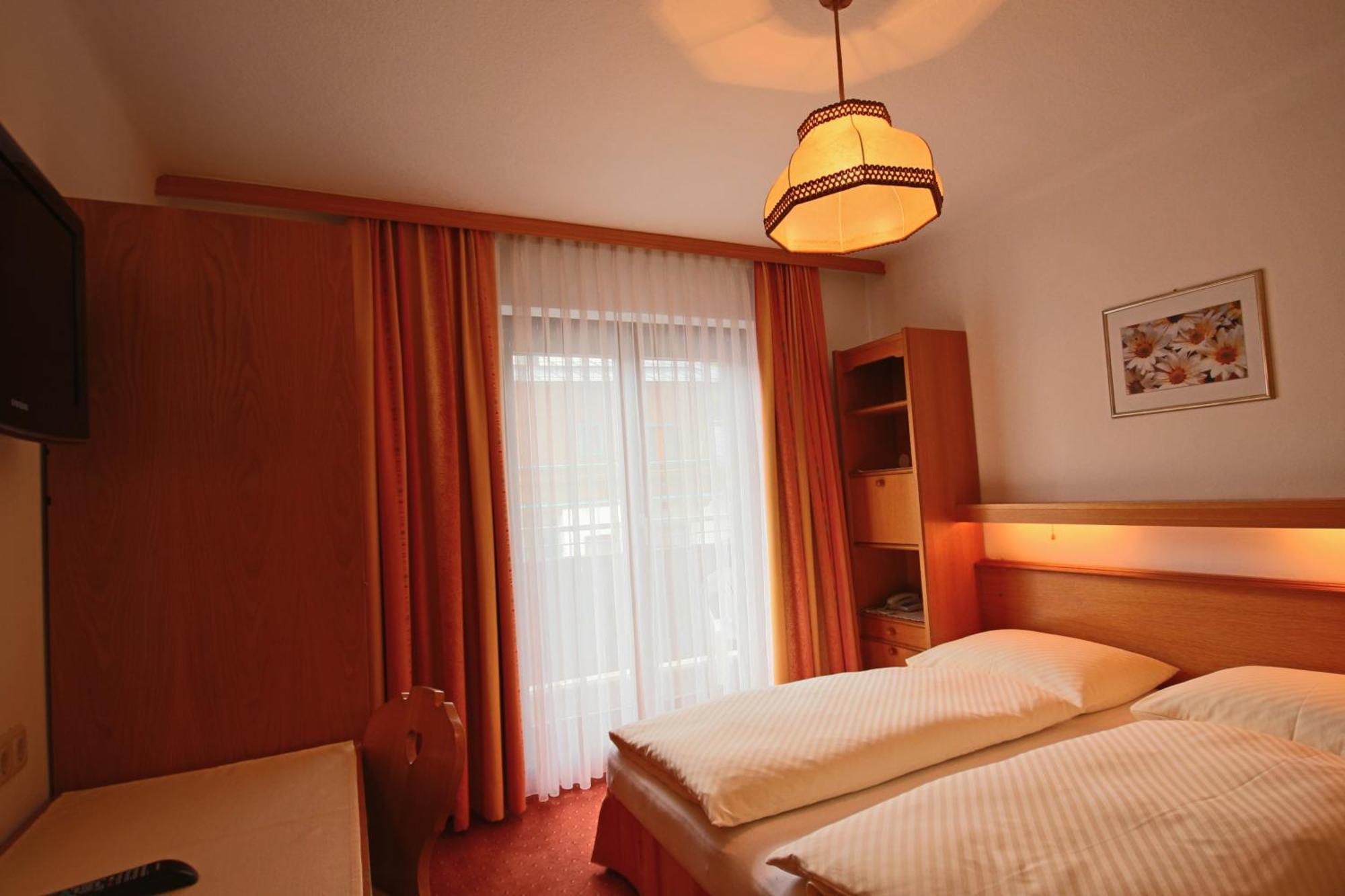 Pension Riedlsperger Saalbach-Hinterglemm Dış mekan fotoğraf
