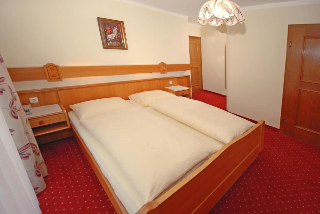 Pension Riedlsperger Saalbach-Hinterglemm Oda fotoğraf